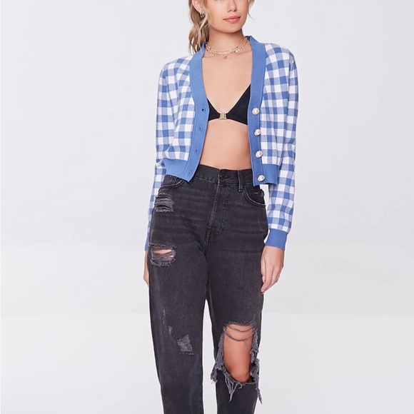 Cropped Cardigan with vintage button - Picture 10 of 11